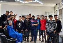 راهنمای جامع انتخاب آموزشگاه آرایشگری مردانه معتبر تیم اموزش ارایشگری اعتدال